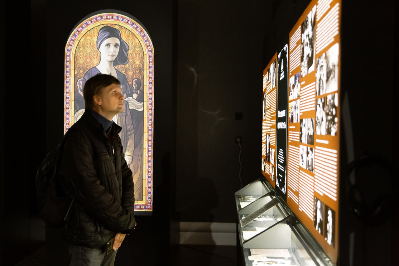 Мистическiй Кино-Петербургъ