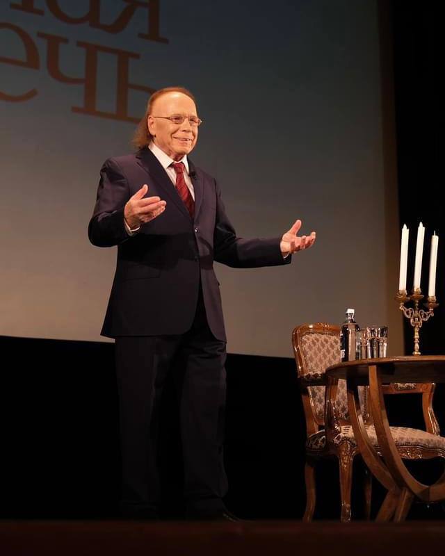 Авторский вечер Эдварда Радзинского по истории