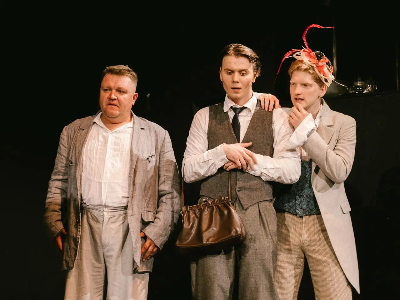 Спектакль по книге Аркадия Аверченко «Подходцев и двое других»