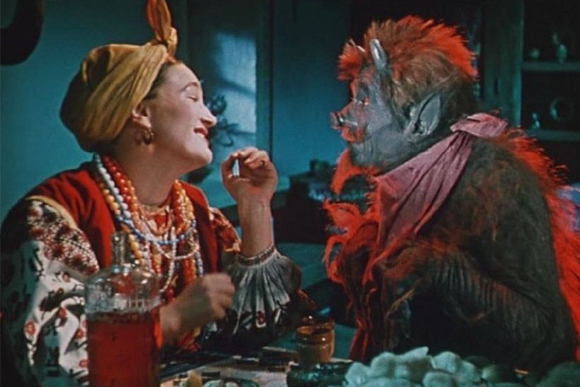 Вечеринка с гаданиями в библиотеке "Книжный клуб"