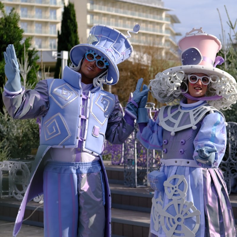 Яркая праздничная программа в Сочи-парк