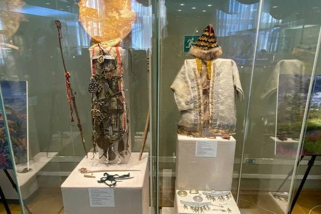 Выставка мамонтенка Любы