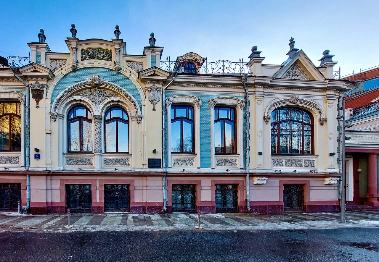 Пятницкая и Овчинники: то самое Замоскворечье
