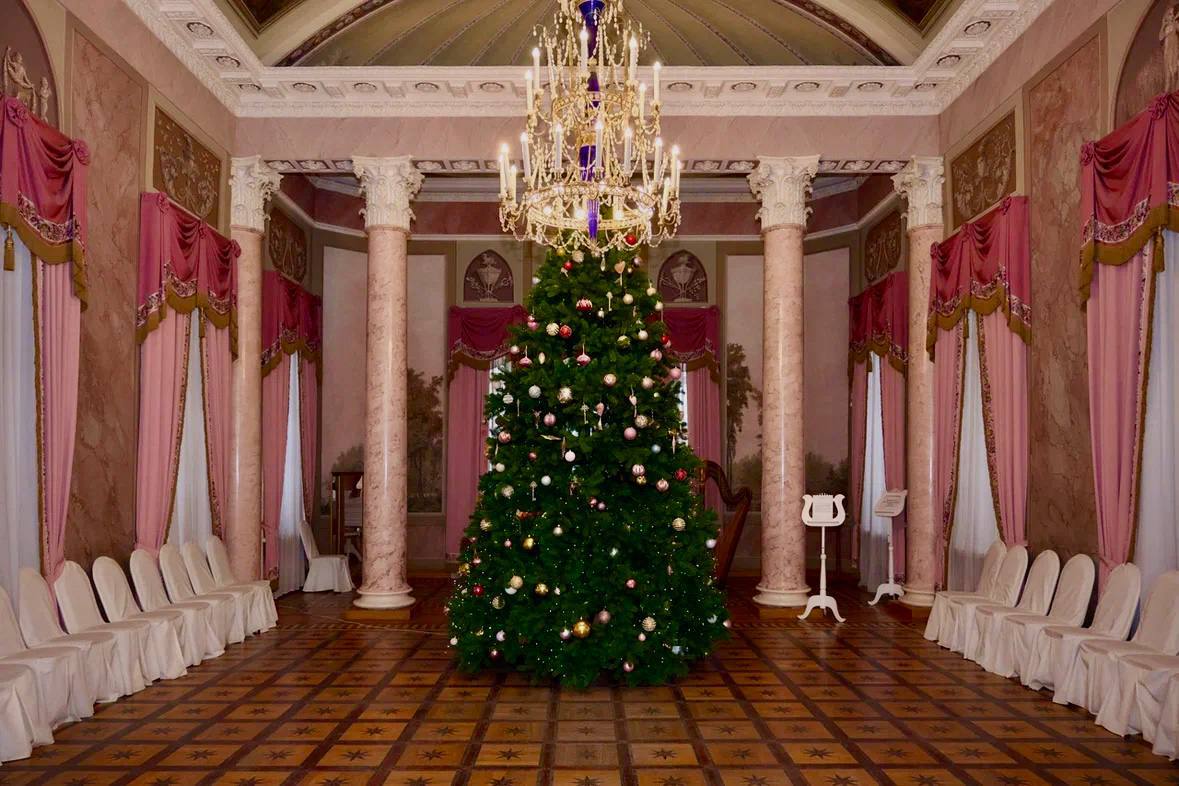 Новогодняя афиша в музее–усадьбе «Люблино»