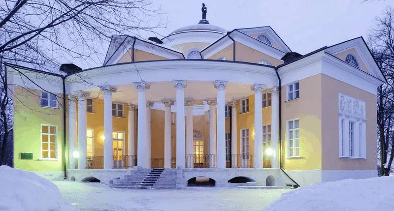 Новогодняя афиша в музее–усадьбе «Люблино»