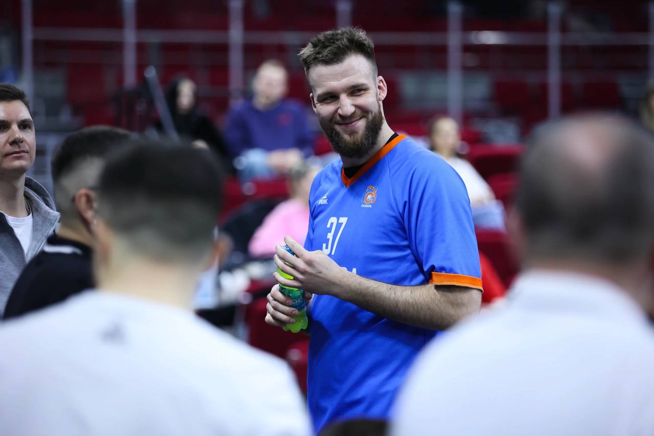 Баскетбол: Самара vs Зенит