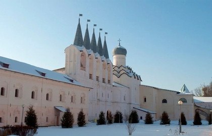 Экскурсия «Тихвинские монастыри: тур к чудотворной иконе»