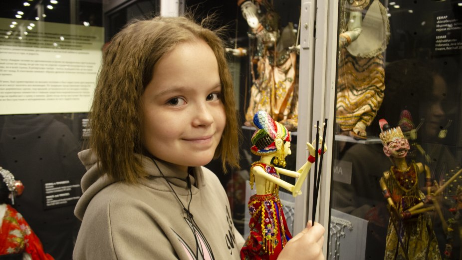 Путешествуйте вместе с театральными куклами