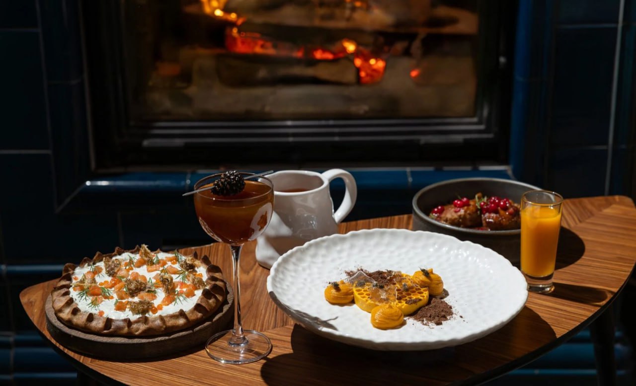 Читки пьес «Старый новый он»