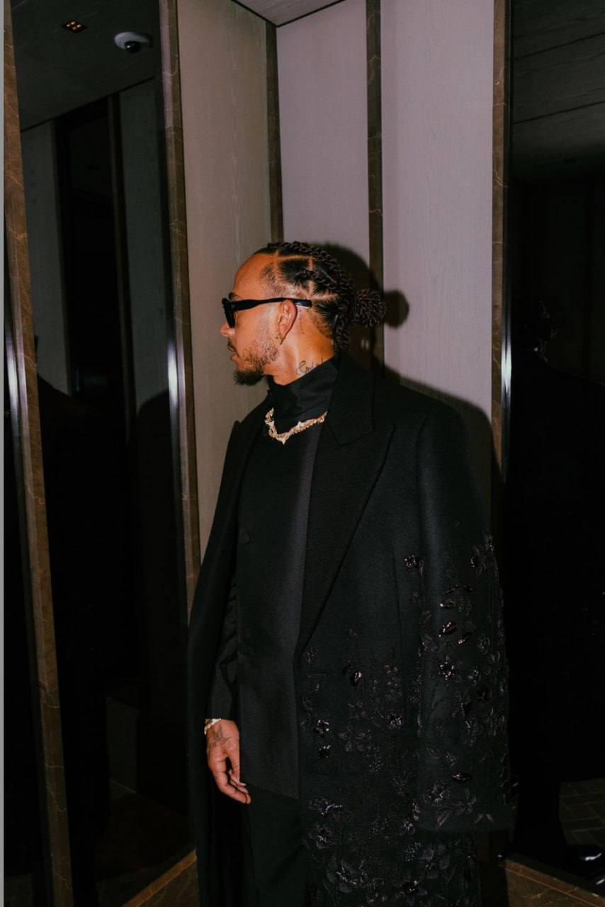 Первое официальное появление Льюиса на базе команды Ferrari