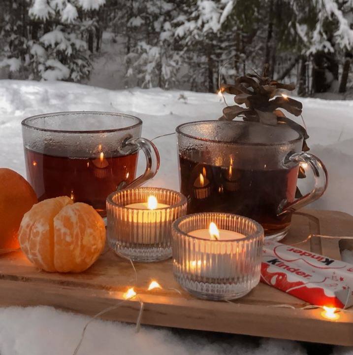 Игры в керлинг, снежный дартс и хоккей в валенках