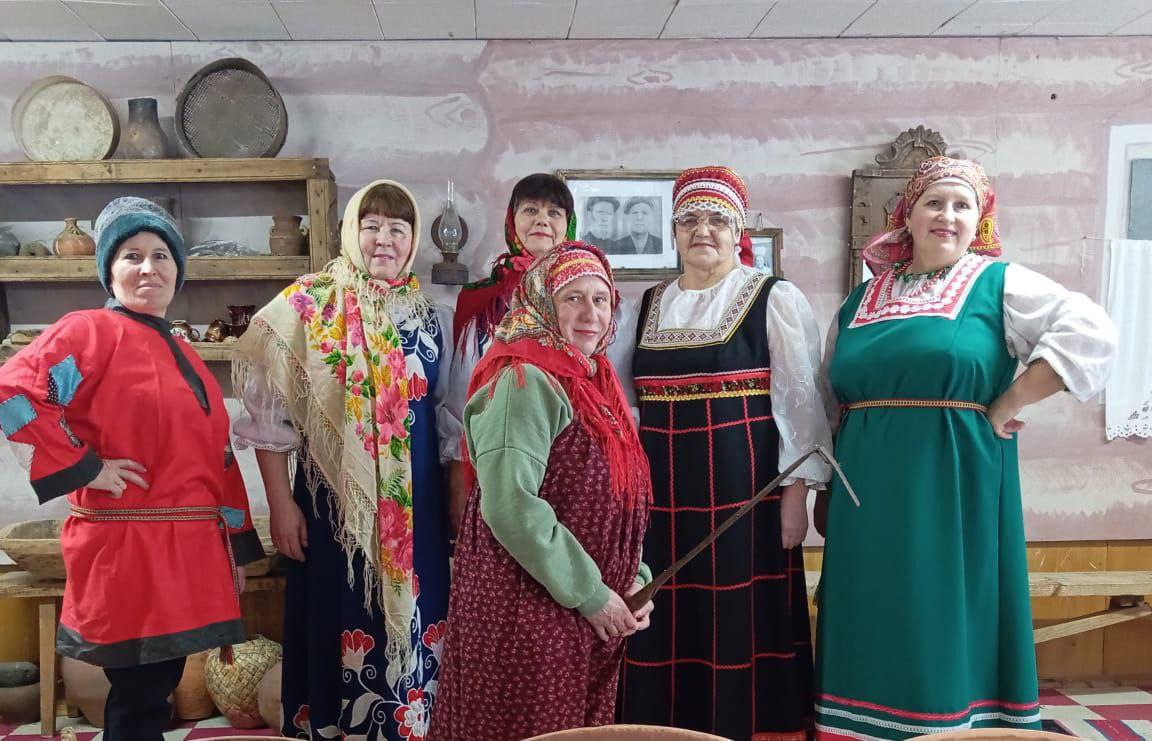 Фольклорные посиделки "Васильев вечер"