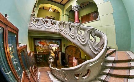 Экскурсия историка Никиты Брусиловского в Особняк Рябушинского