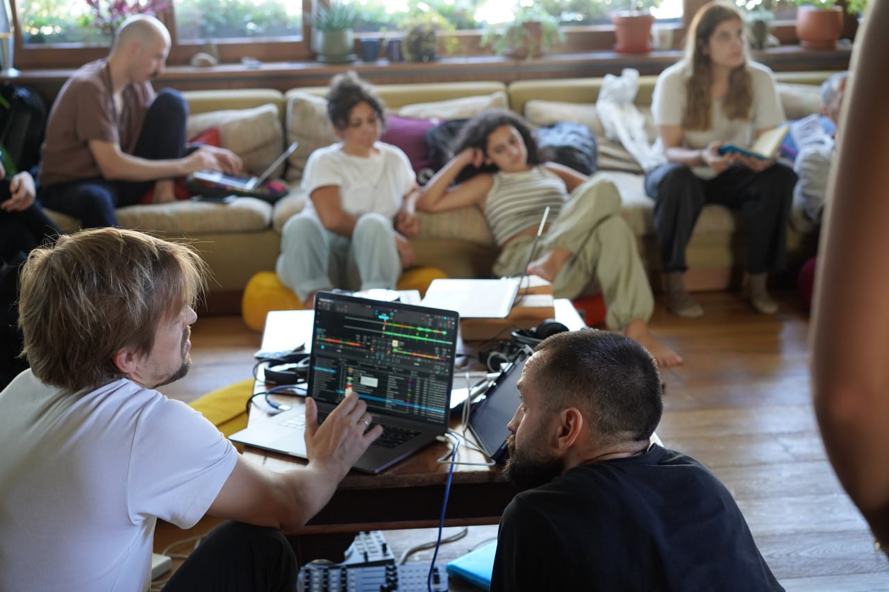 Обучающий контент для диджеев