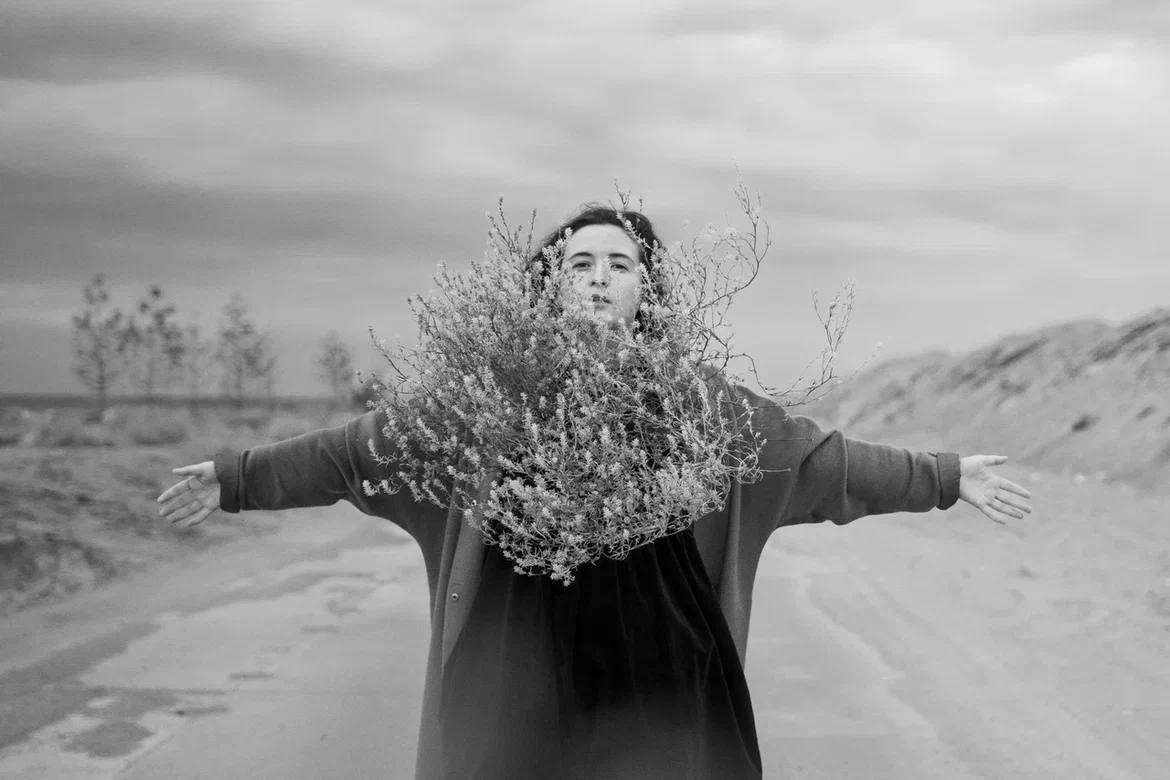 Фотовыставка-перформанс «Я иду искать»