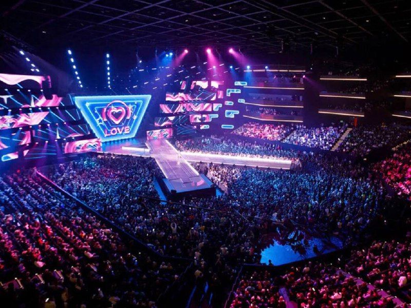 BIG LOVE SHOW