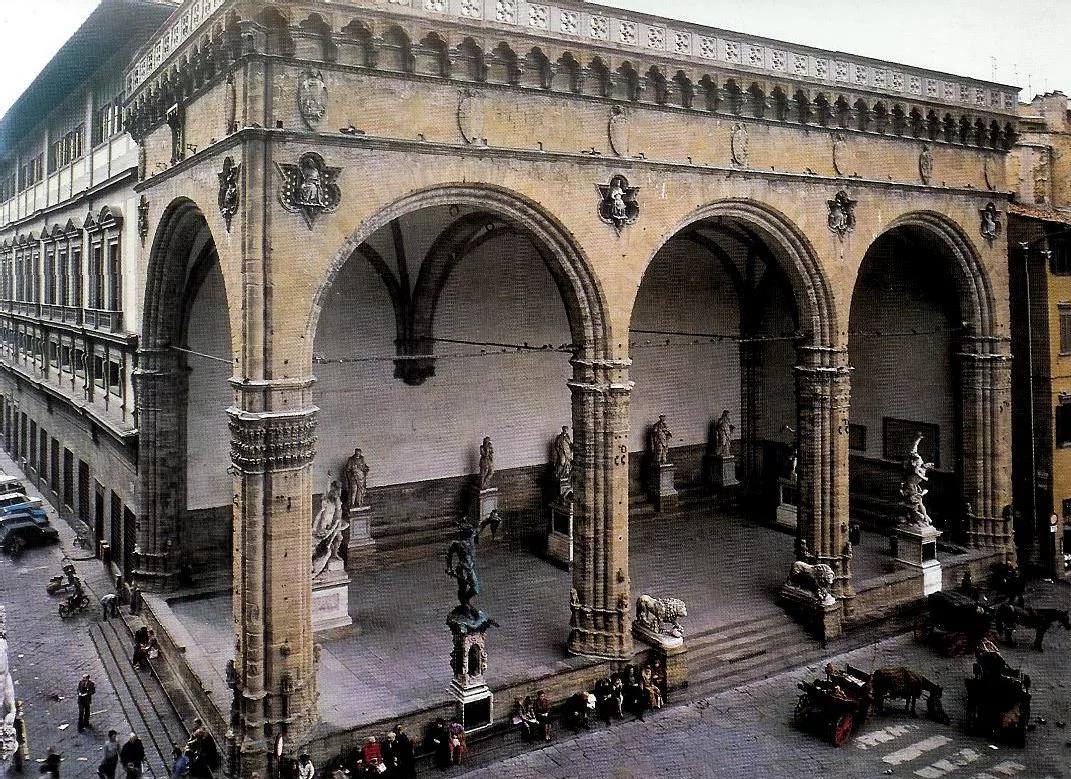 Экскурсия по истории и искусству