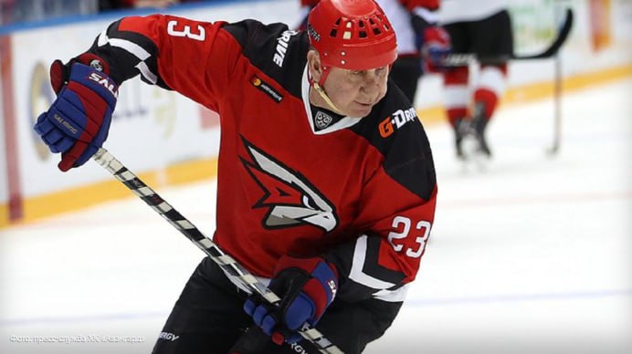 Перед игрой «Авангарда» под своды «G-Drive Арены» поднимут стяг в честь Евгения Шастина