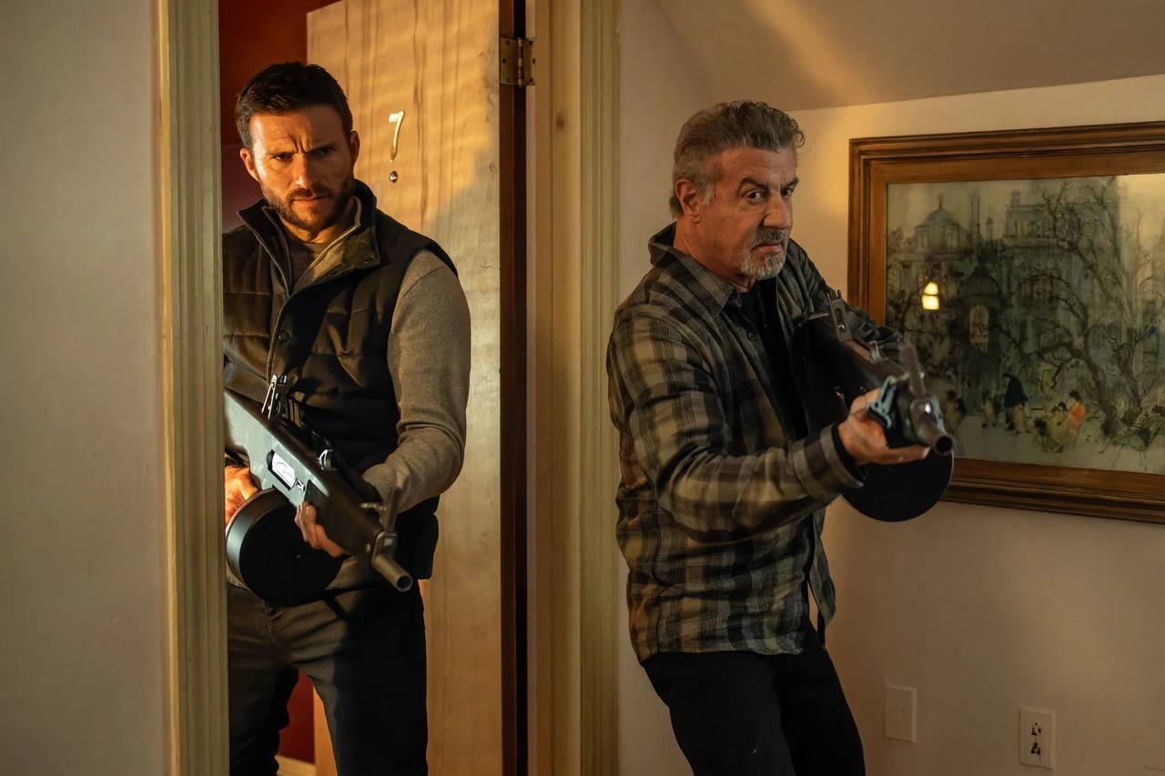 Экшн-триллер «Аларум»