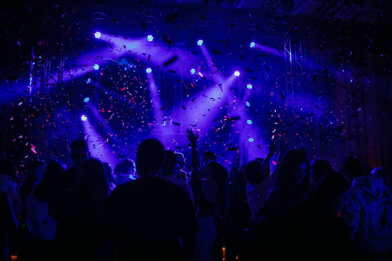 IBIZA — ночной клуб и ресторан