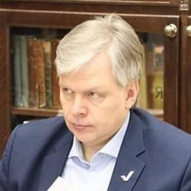 Женский клуб "Решай". Тема: Всепроникающие женские секретики и решение задач с помощью ИИ