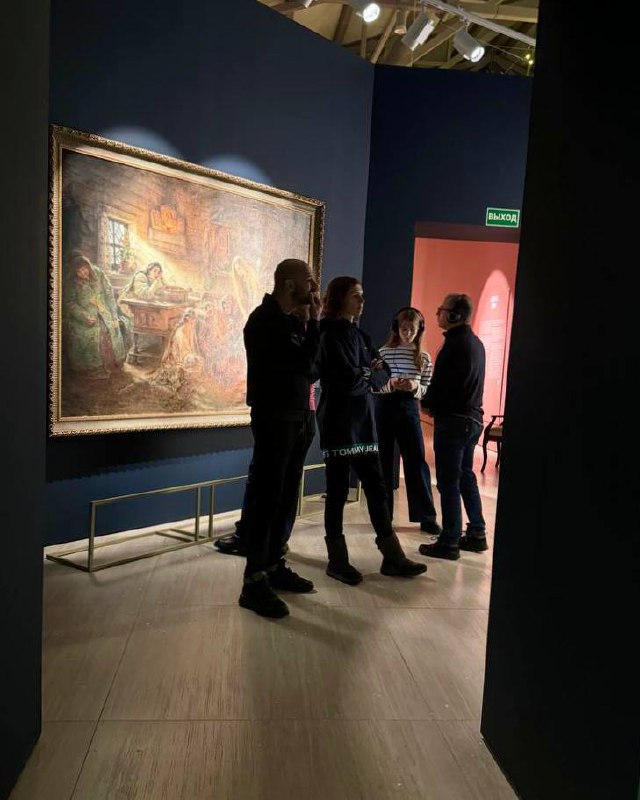 Искусство рассказывает о праздниках