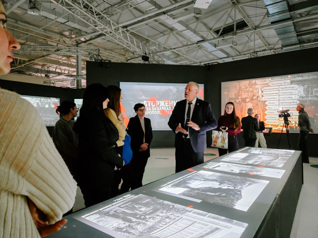 События недели в одном месте