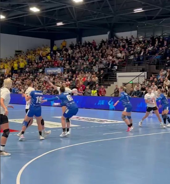 Гандболистки Динамо-Синары против Ростов-Дона