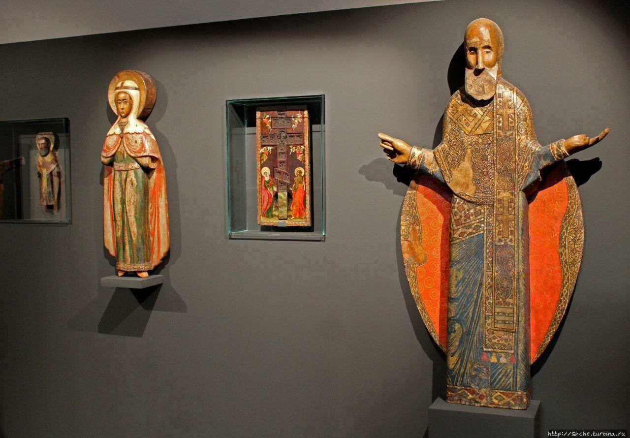 Экскурсии Натальи Байковской по постоянной экспозиции Музея древнерусской культуры и искусства имени Андрея Рублева