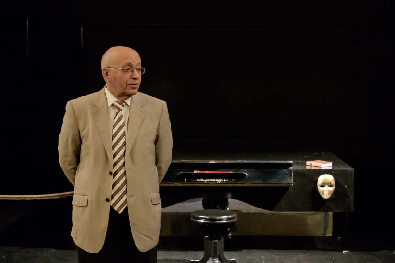 Бесплатные спектакли в театре Кургиняна «На досках»