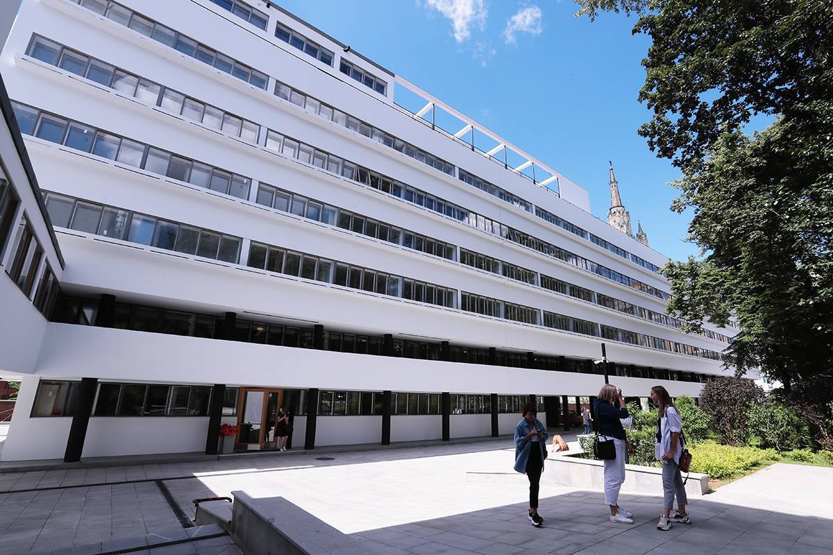 Экскурсия по Дому Наркомфина