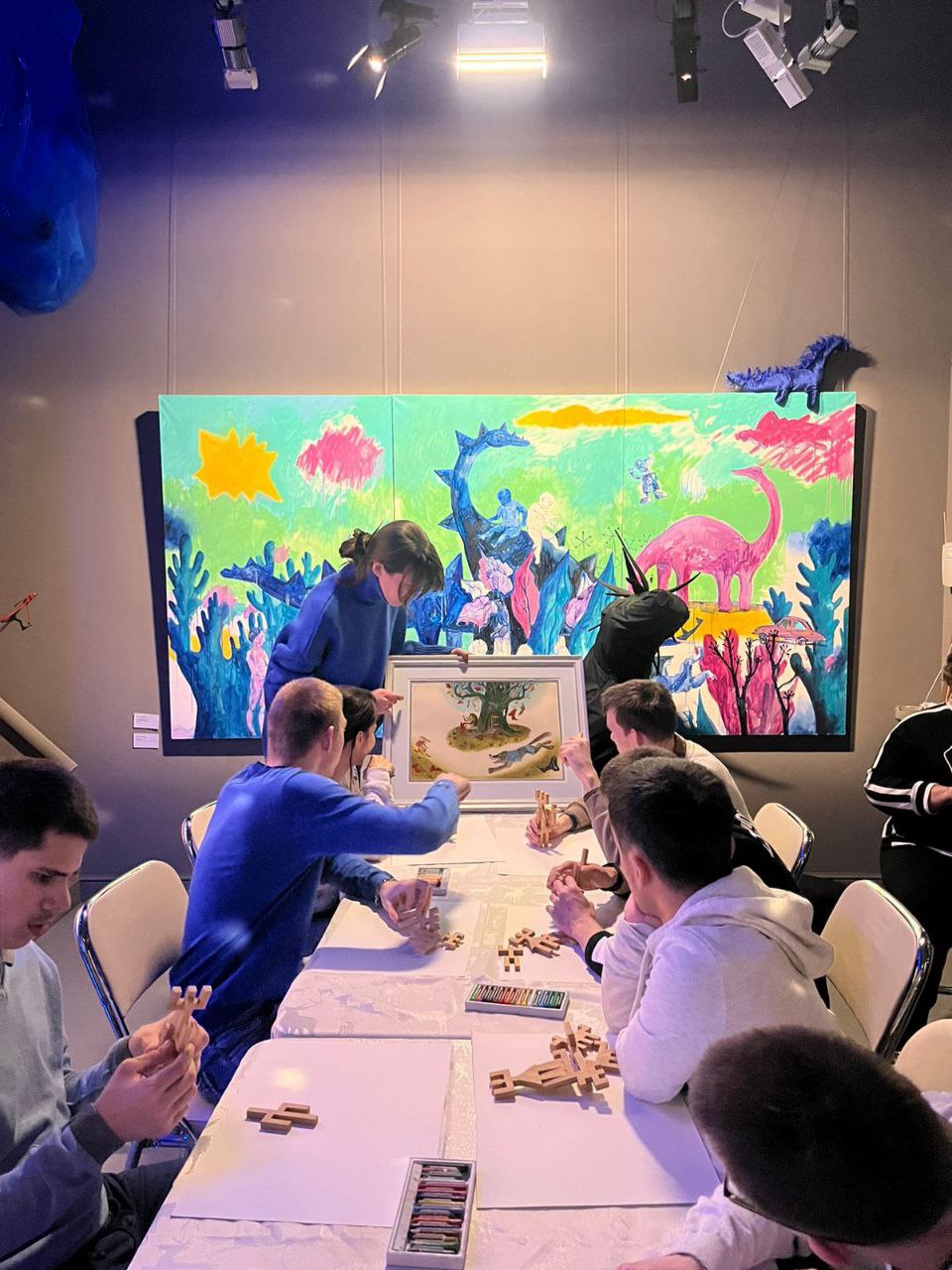 Выставка Сказки на Брюсовом