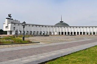 Вход в Музей Победы для студентов