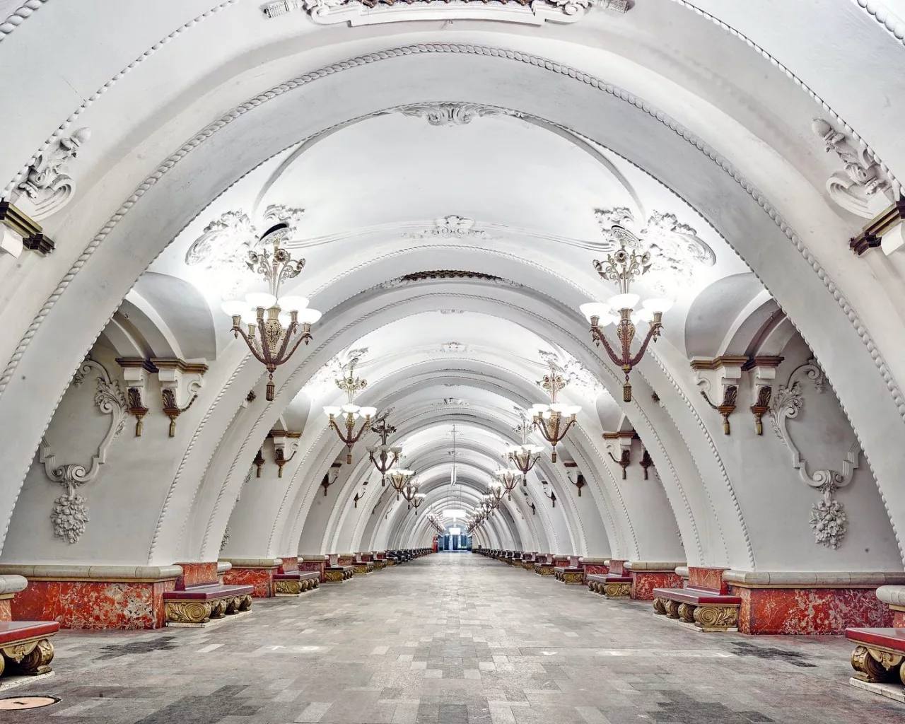 Прогулка по московскому метро