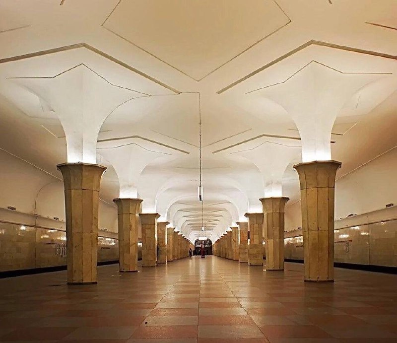 Прогулка по московскому метро