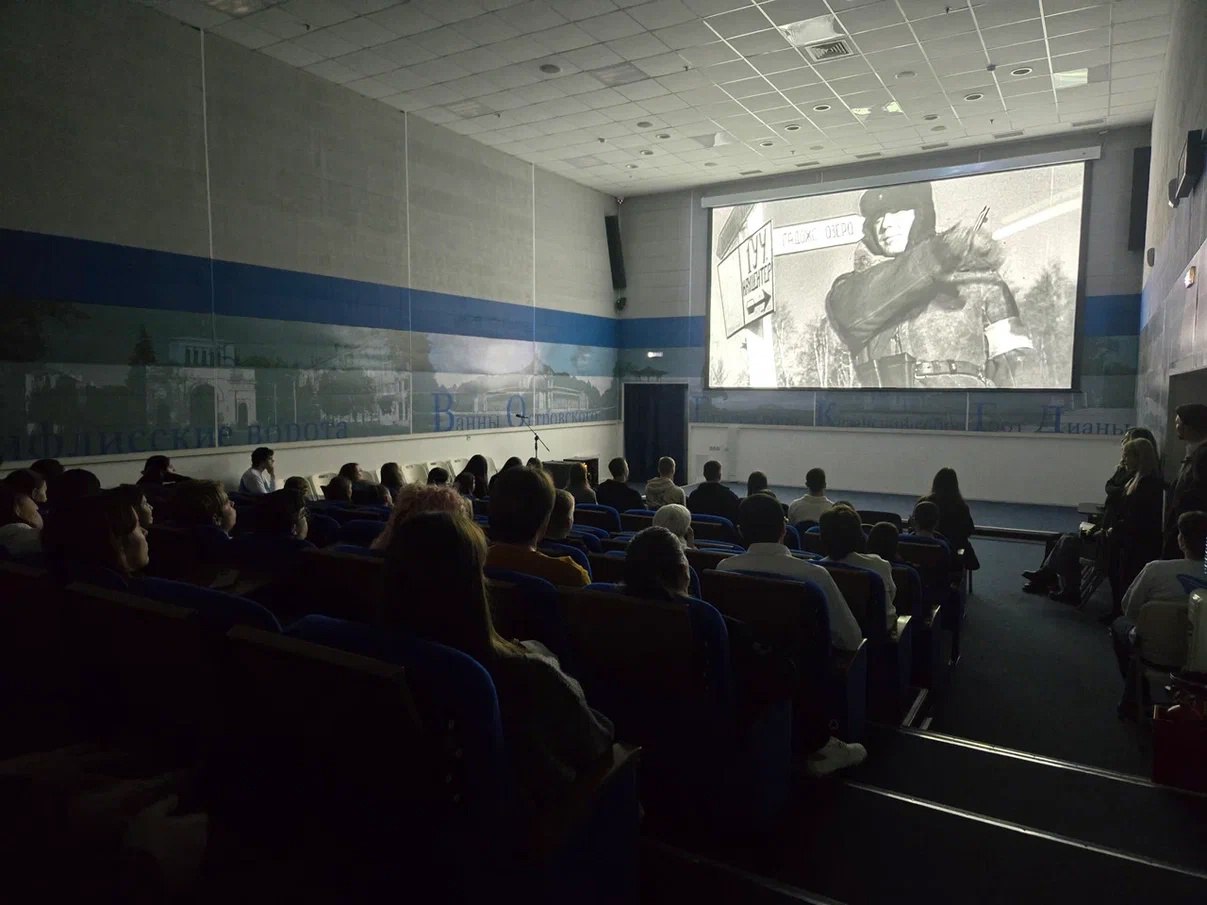 События недели в одном месте