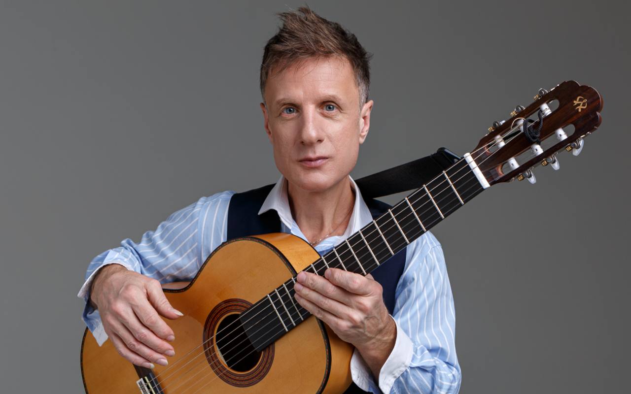 Композитор ДиДюЛя и лидер одноименной группы даст большие концерты