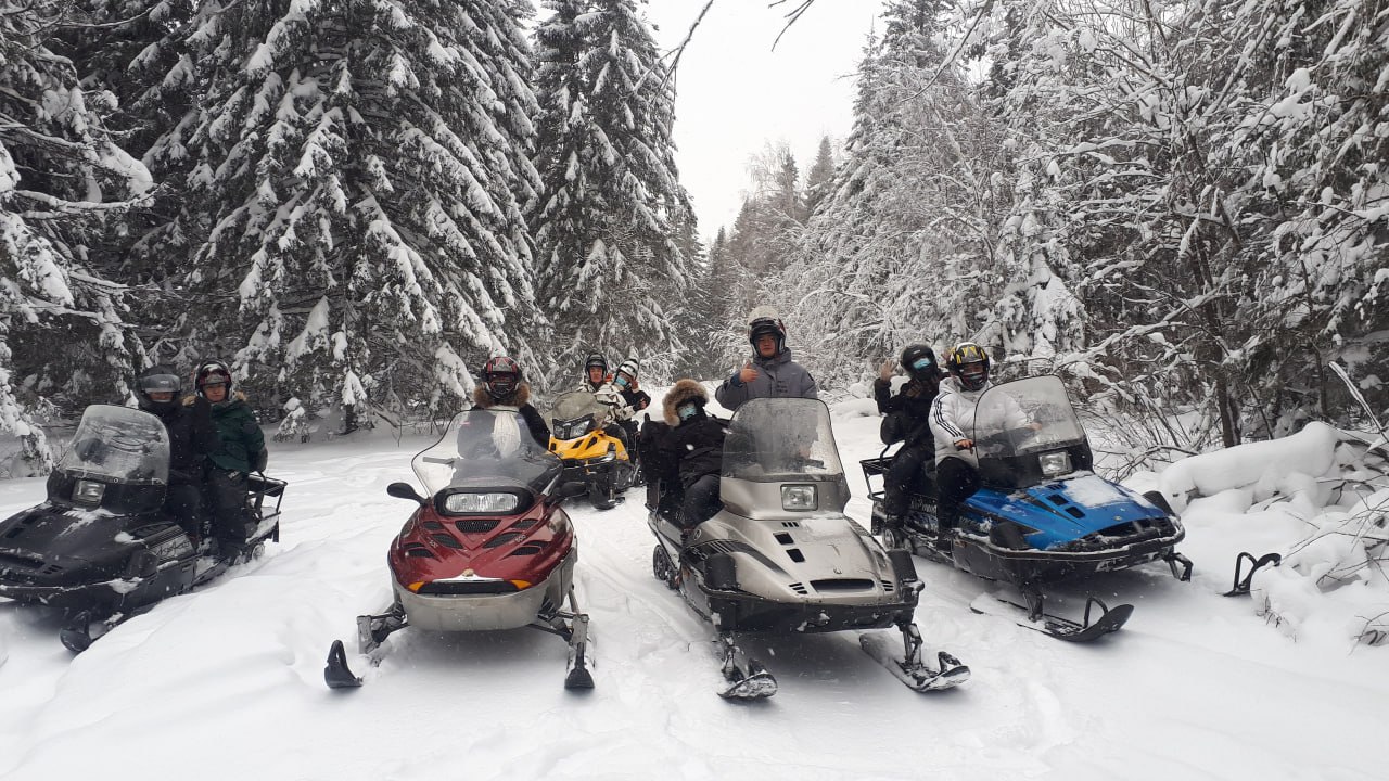 Зима зовёт! Где взять снегоход для поездки по уральским просторам