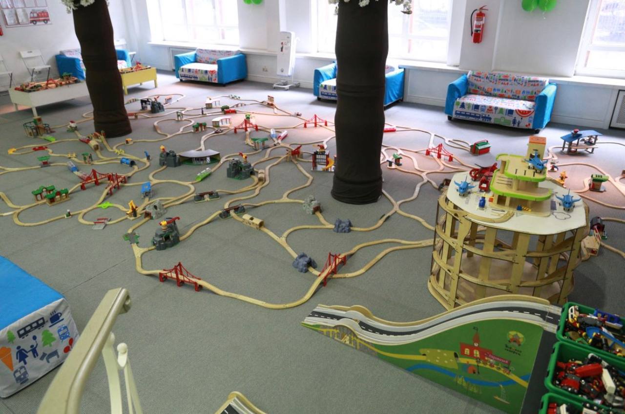 Разбираем бесплатные места в Детский центр РЖД "Паровозик Рижик"