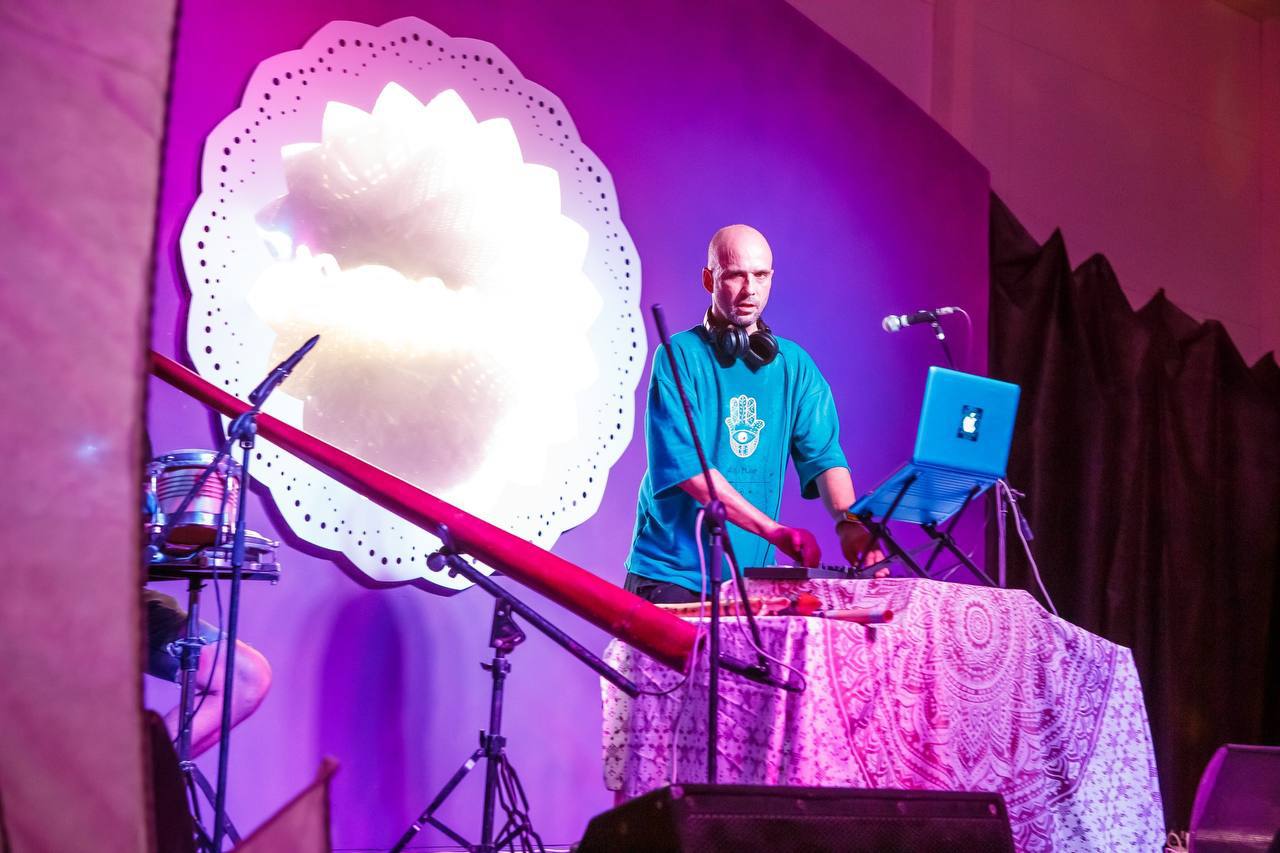 DJ Alex Muller на MEXICAN Ecstatic Dance