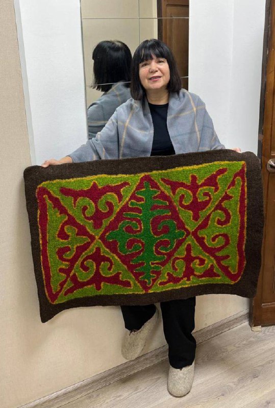 МАСТЕР КЛАСС ПО КОВРОДЕЛИЮ